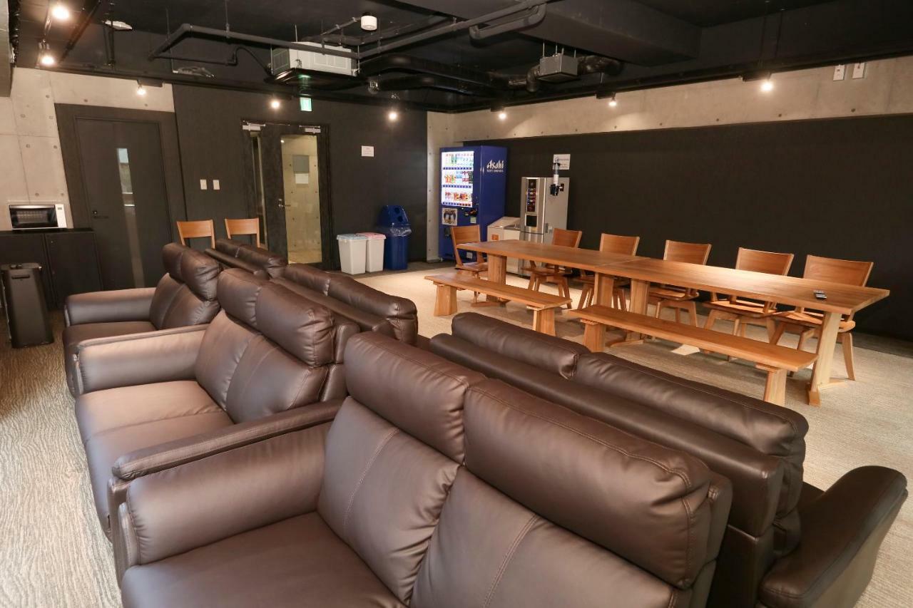 Business Capsule Hotel Lightning Hotel Asakusa Tokyo Exterior photo